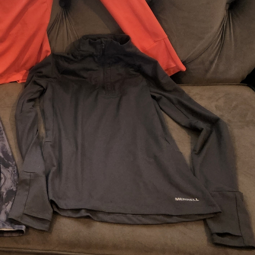 Merrell Women’s Soto Half Zip tech top Lot of 2